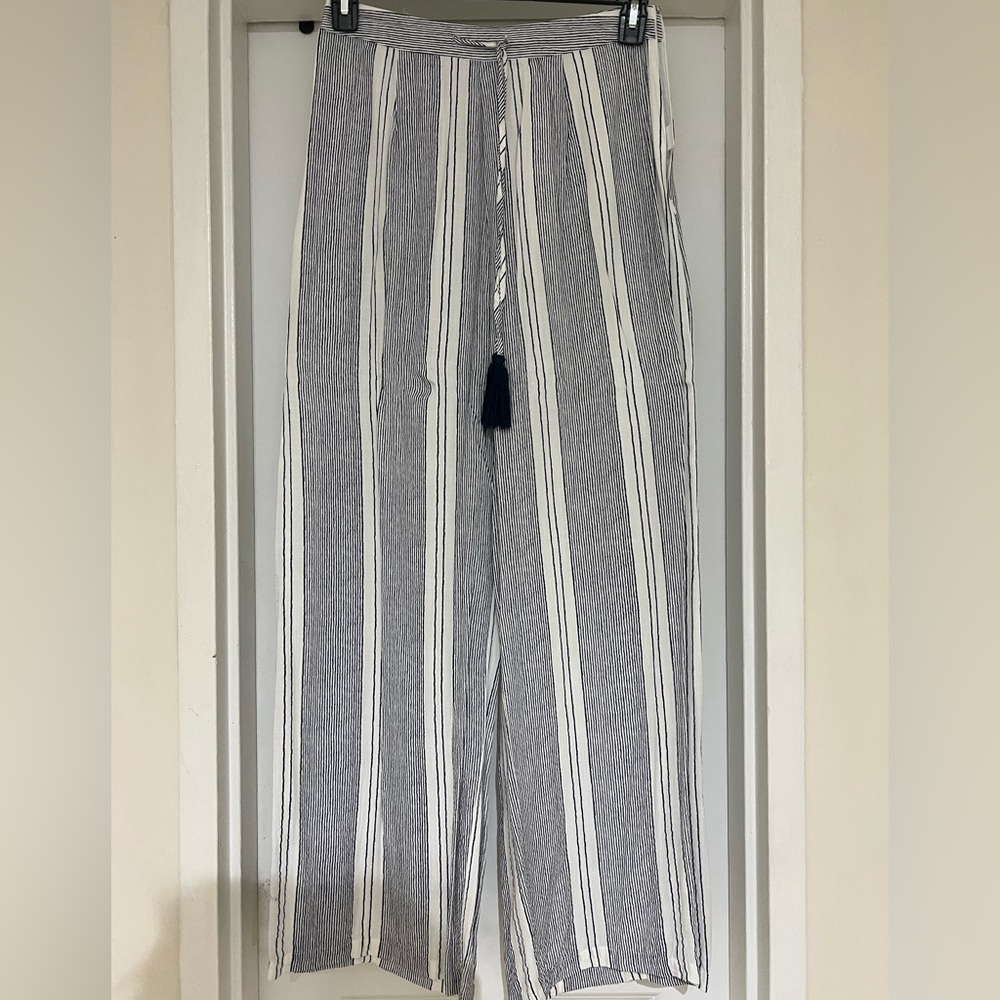 Lunik soft pants. Size M, Navy and white.